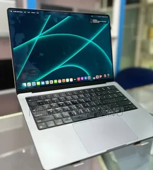 New Laptop Apple MacBook Pro M1 32GB Apple M1 Pro SSD 1T