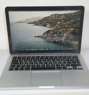 New Laptop Apple MacBook Pro 2015 8GB Intel Core I5 SSD 256GB