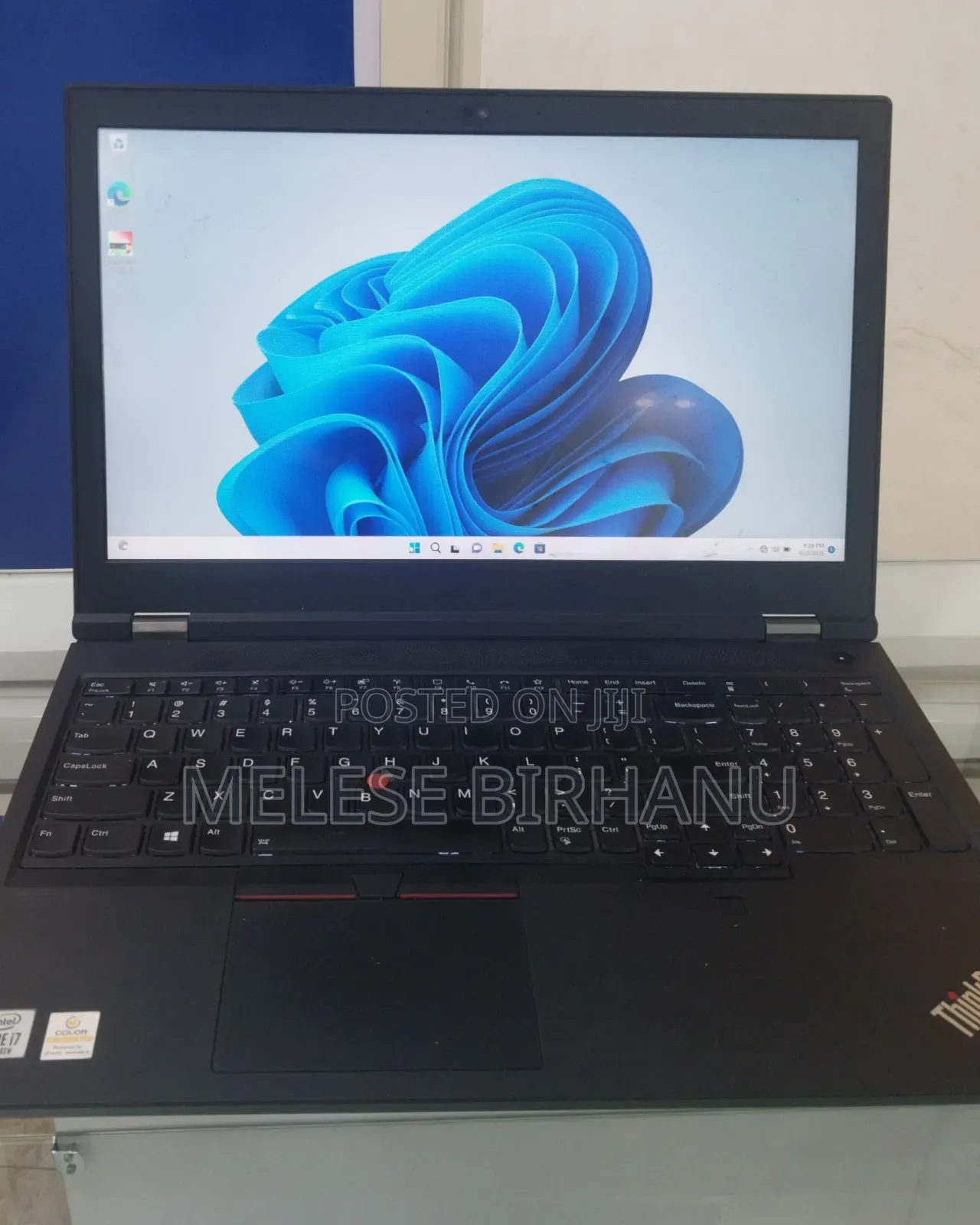 New Laptop Lenovo Thinkpad P15s 16GB Intel Core I7 SSD 256GB