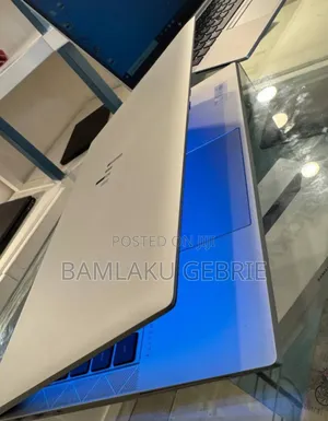 New Laptop HP EliteBook 840 G8 16GB Intel Core I5 SSD 512GB