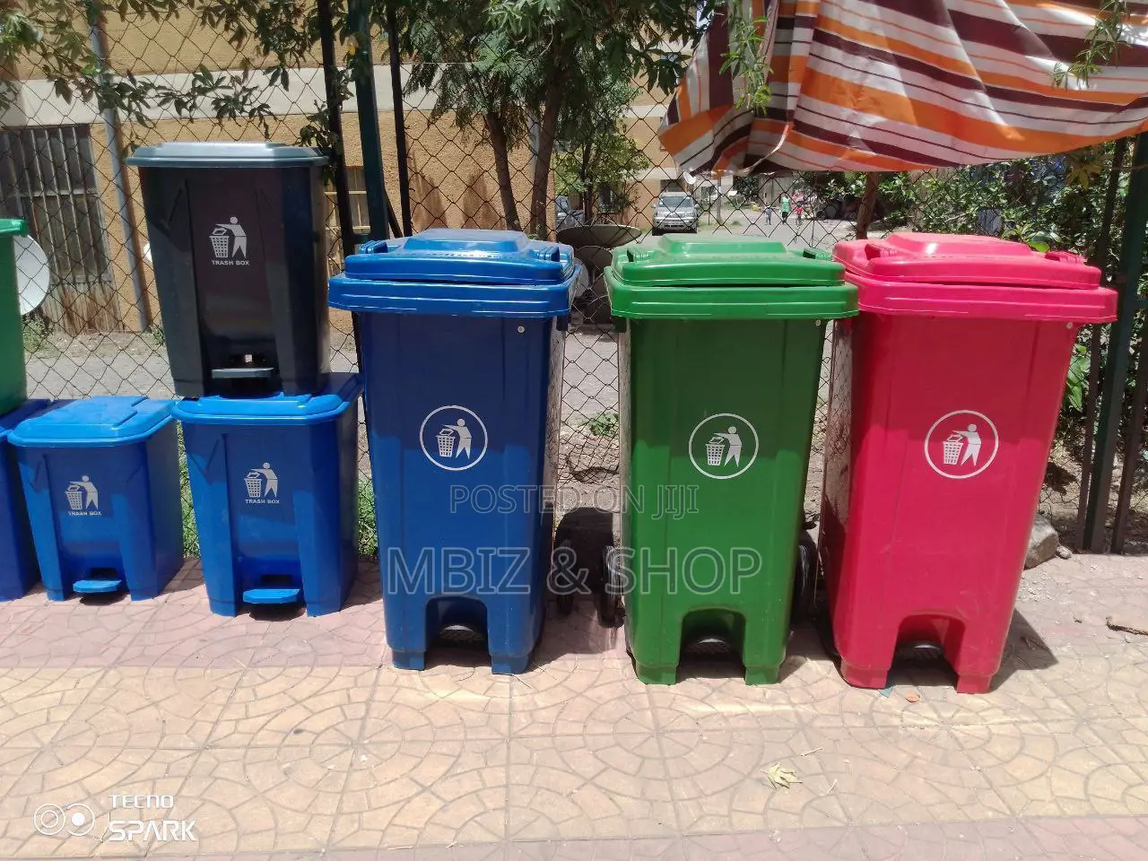 Garbage Baskets (የቆሻሻ ጋርቤጅ)