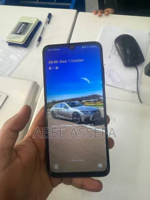 Photo - Samsung Galaxy M14 64 GB Black