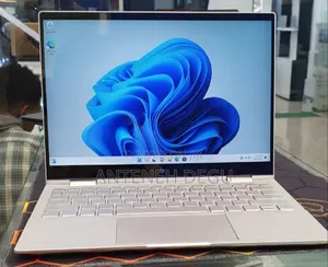 New Laptop HP Envy X360 13z 8GB Intel Core I7 SSD 1T