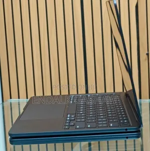 New Laptop Apple MacBook Air 2024 M3 13-Inch 8GB Apple M3 SSD 256GB