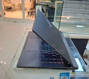New Laptop Asus ROG Strix G15 16GB AMD Ryzen 7 SSD 1T