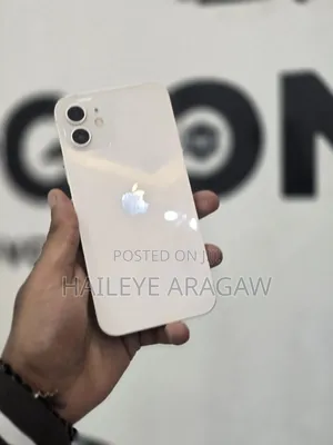Photo - New Apple iPhone 12 128 GB White