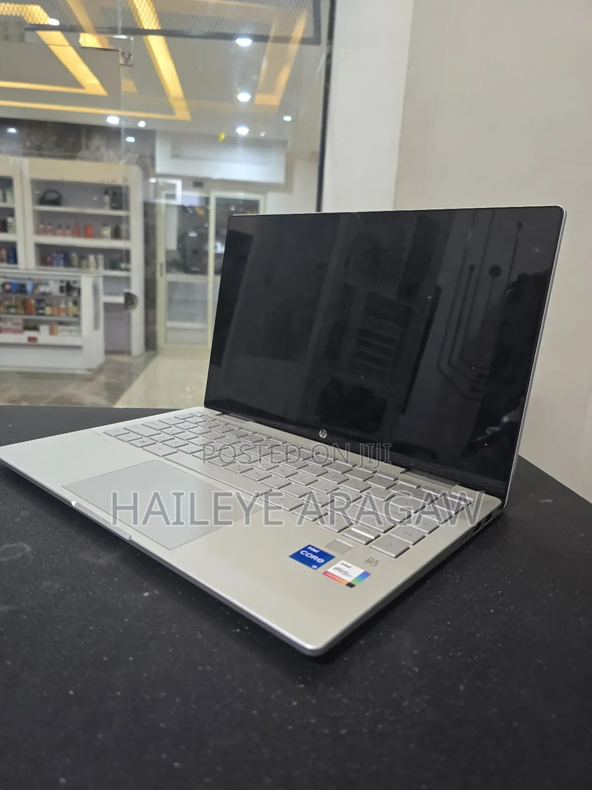 New Laptop HP Pavilion 14 X360 2-in-1 8GB Intel Core I5 SSD 512GB