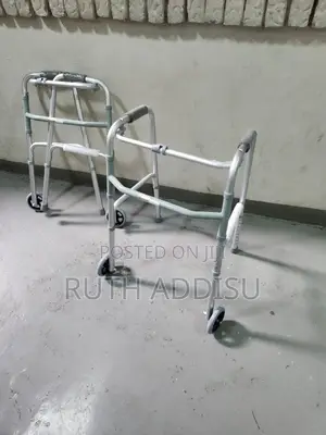 Walking Frame寫下almunium Walker段的brand New Walker塢了walker Medical New