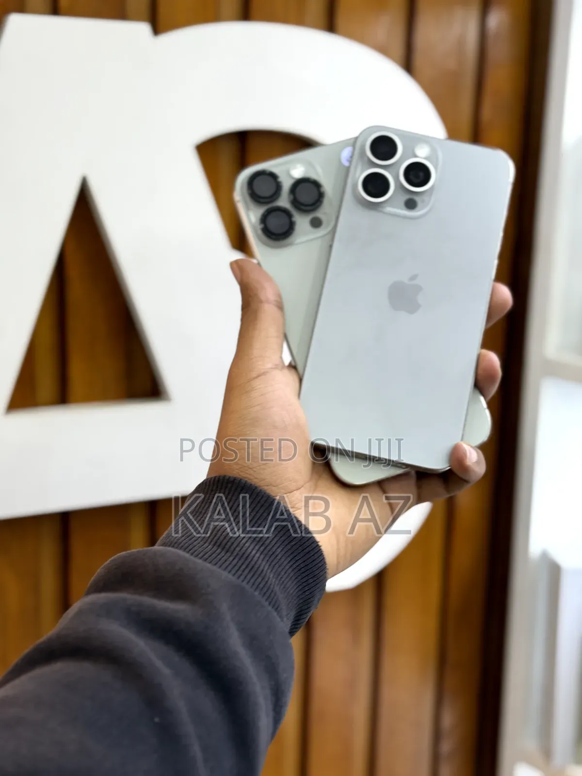 New Apple iPhone 15 Pro Max 256 GB Gray