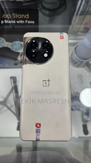 Photo - New OnePlus 11 512 GB White