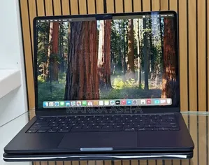 Photo - New Laptop Apple MacBook Air 16GB Apple M3 SSD 256GB