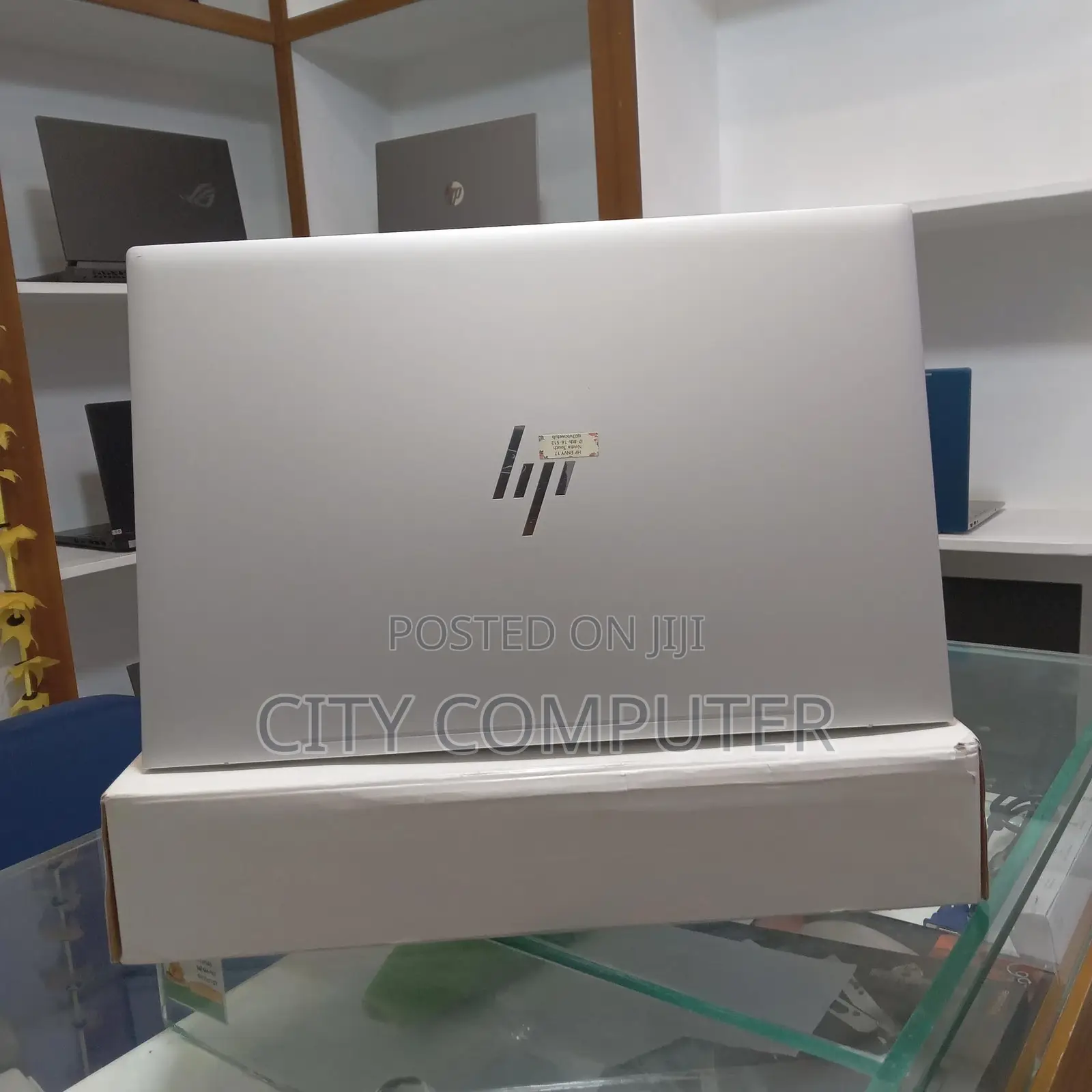 New Laptop HP Envy X360 16GB Intel Core I7 SSD 512GB