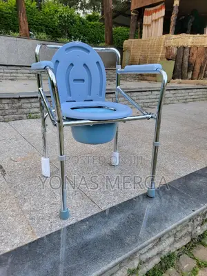 Photo - Disabled Hospital Toilet Chair邮፭commode Chair固πbedside Chair / Shower