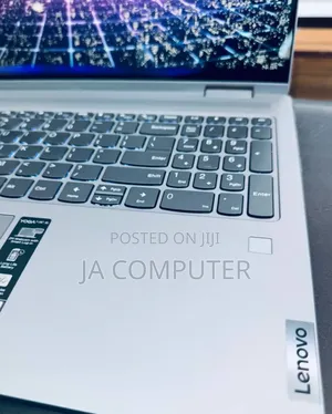 New Laptop Lenovo Yoga 7i 16GB AMD Ryzen 5 SSD 512GB