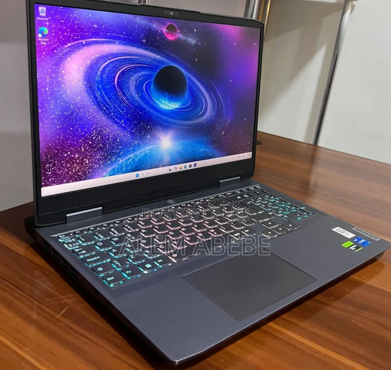 New Laptop Lenovo LOQ 15ARP9 16GB Intel Core I5 SSD 512GB