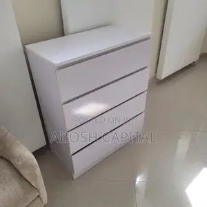 Photo - Chest of Drawers