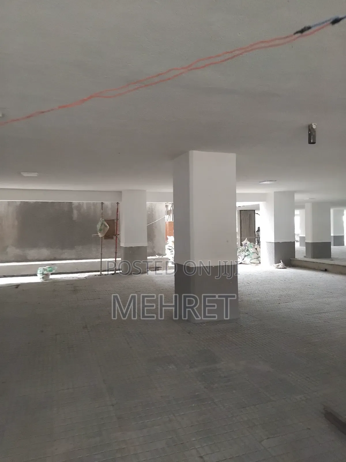 Furnished 2bdrm Apartment in ጃምቦ, Arada for sale