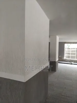 Furnished 2bdrm Apartment in ጃምቦ, Arada for sale