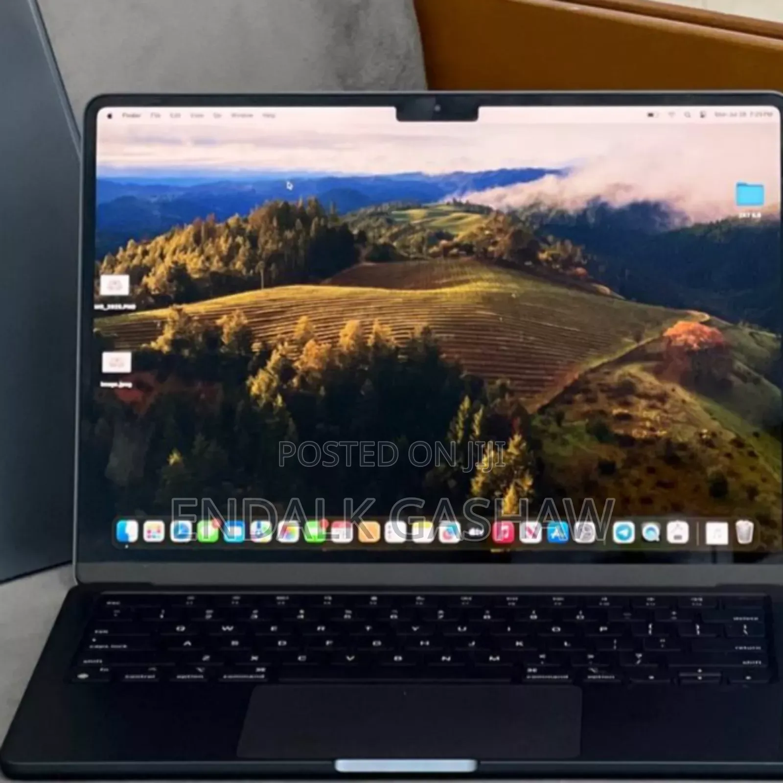 New Laptop Apple MacBook Air 2022 M2 8GB Apple M2 SSD 256GB