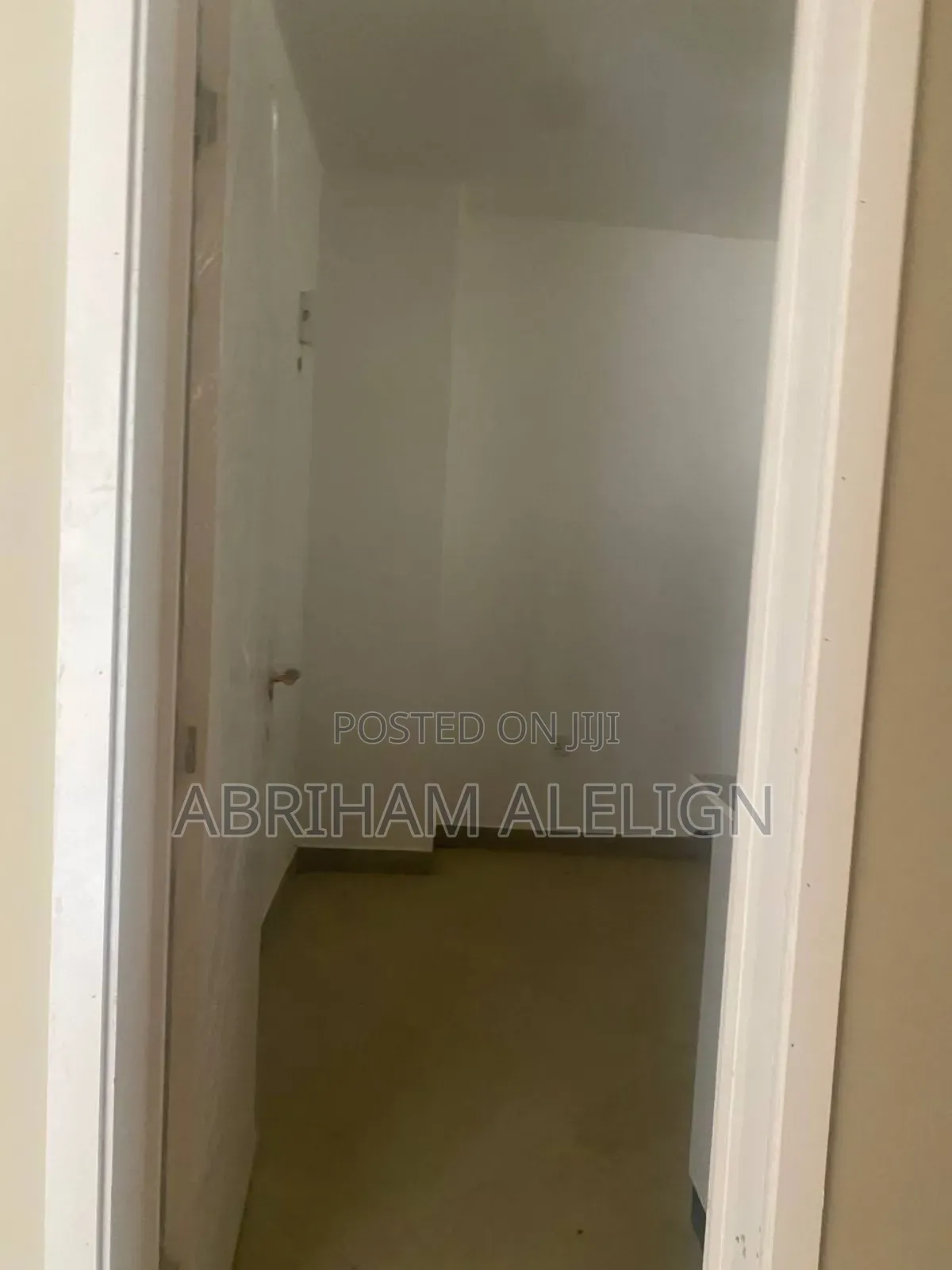 Furnished 2bdrm Apartment in Jambo, Arada for sale