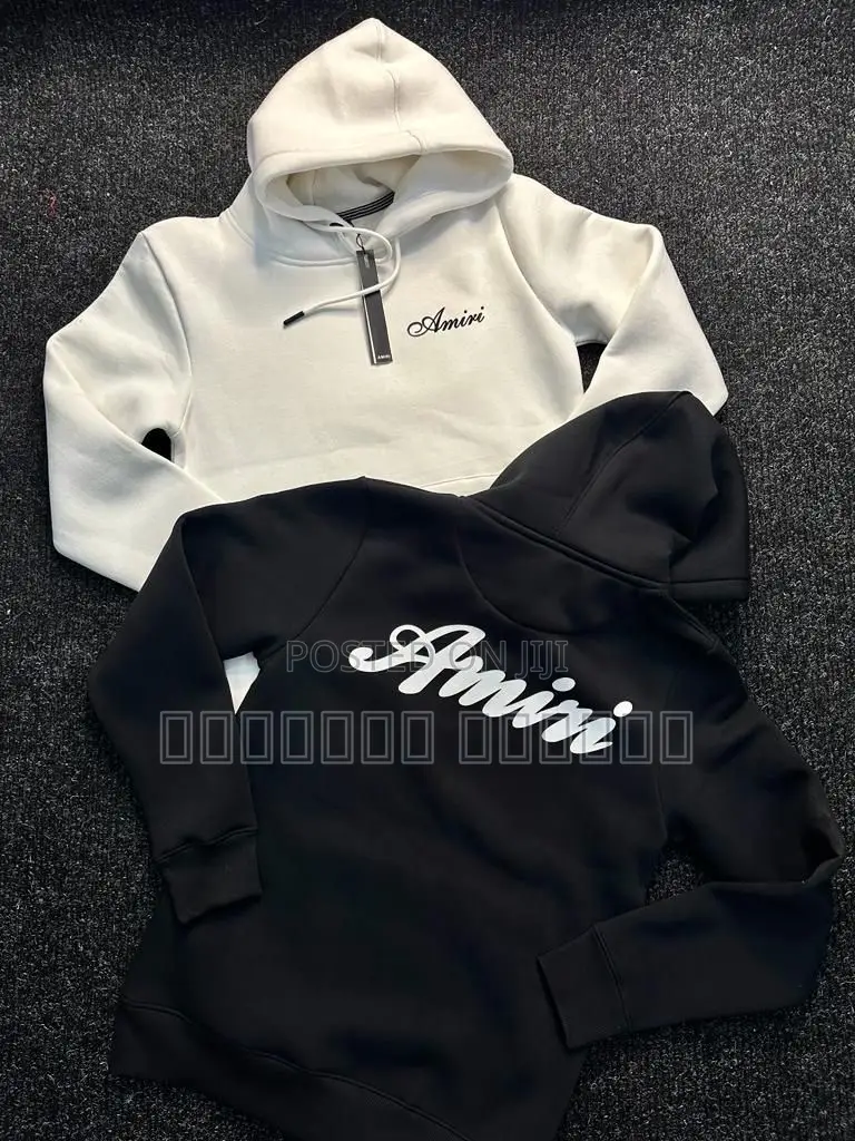 Premium Comfort Hoodie – Style Meets Everyday Vibes