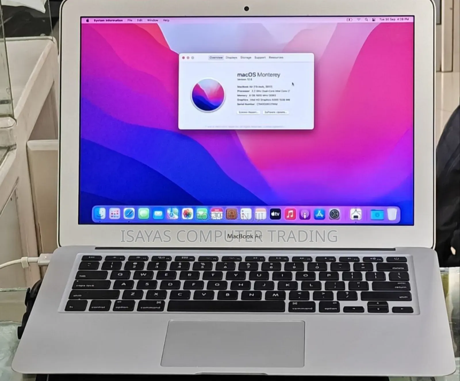 New Laptop Apple MacBook Air 2017 8GB Intel Core I5 SSD 256GB