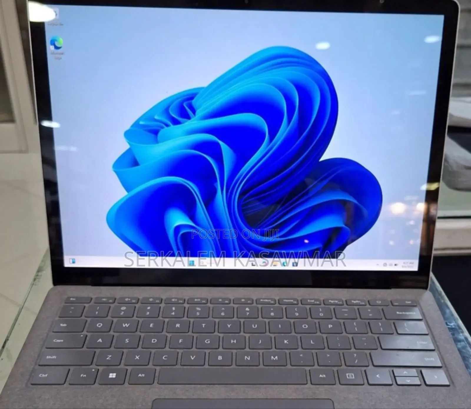 New Laptop Microsoft Surface Laptop 4 16GB Intel Core I7 SSD 512GB