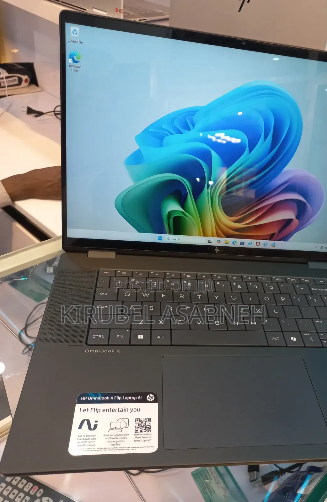 New Laptop HP OmniBook Ultra Flip 16" 16GB Intel Core Ultra 7 SSD 1T