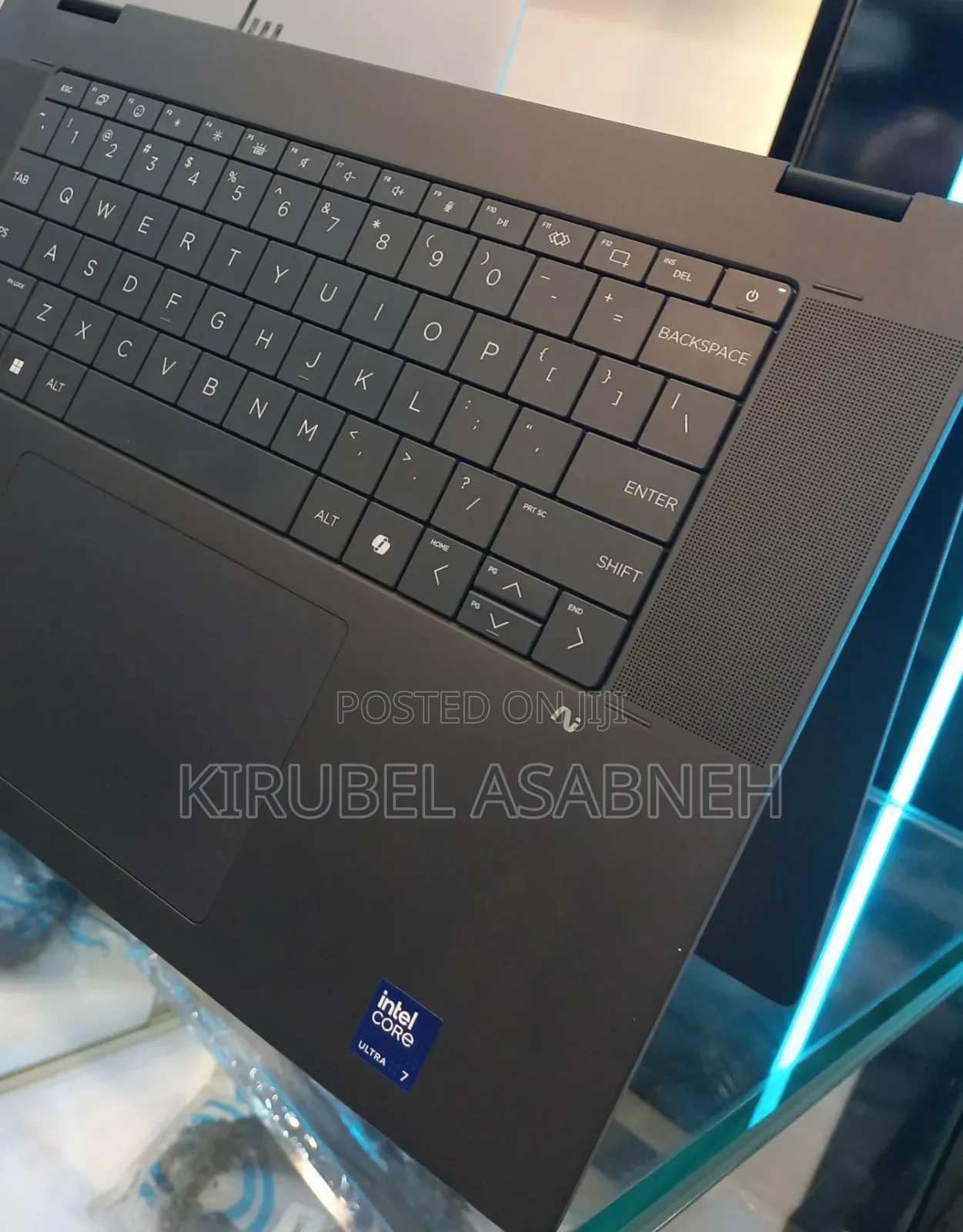 New Laptop HP OmniBook Ultra Flip 16" 16GB Intel Core Ultra 7 SSD 1T
