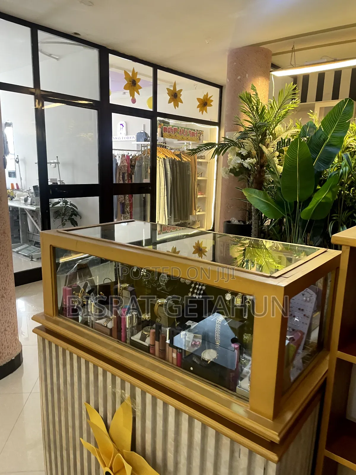 የሚሸጥ ሱቅ ቦሌቡልቡላ