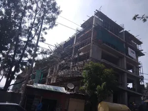 1bdrm Apartment in ጃምቦ, Arada for sale