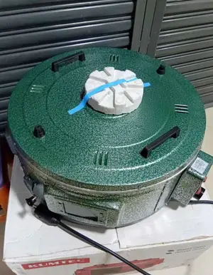  Kumtel Round Oven – Perfect for Baking Roasting! 