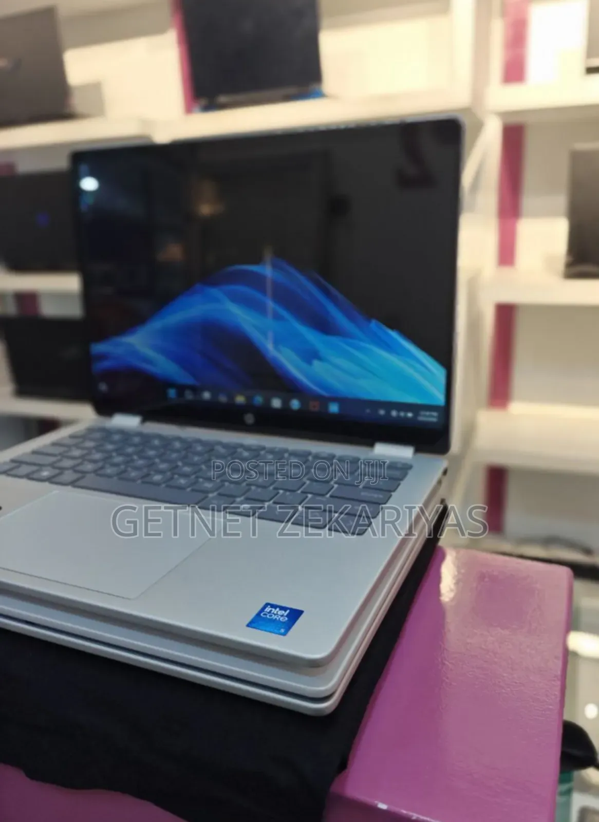 New Laptop HP OmniBook 5 Flip 8GB Intel Core Ultra 5 SSD 512GB