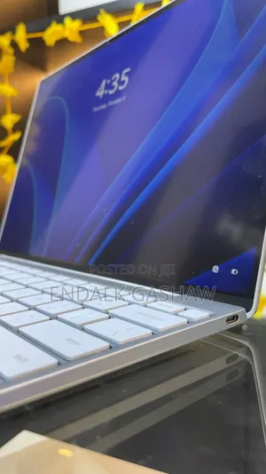 Photo - New Laptop Dell XPS 13 16GB Intel Core I7 SSD 512GB