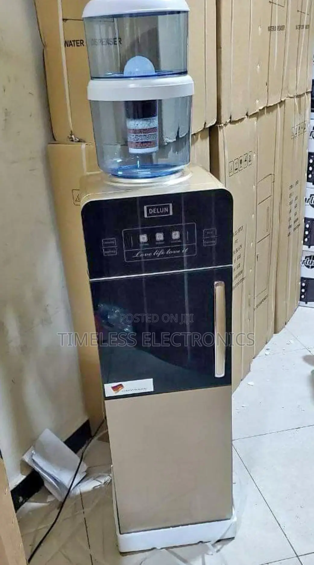 Water Dispenser – Hot Cold Water Anytime!