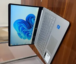 New Laptop HP Stream Notebook 8GB Intel Core I3 SSD 256GB