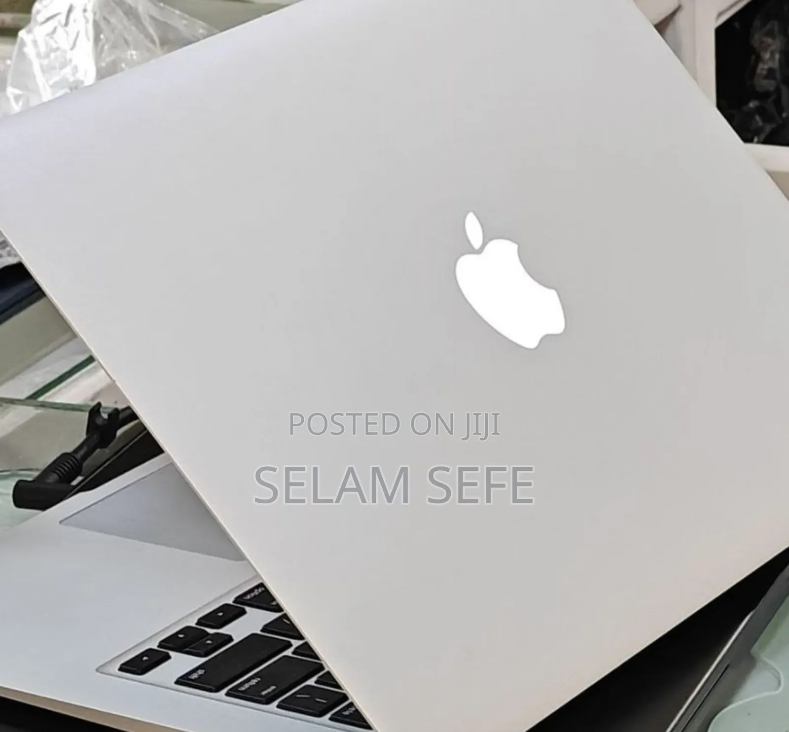 New Laptop Apple MacBook Air 2017 8GB Intel Core I5 SSD 256GB