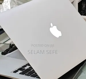 New Laptop Apple MacBook Air 2017 8GB Intel Core I5 SSD 256GB