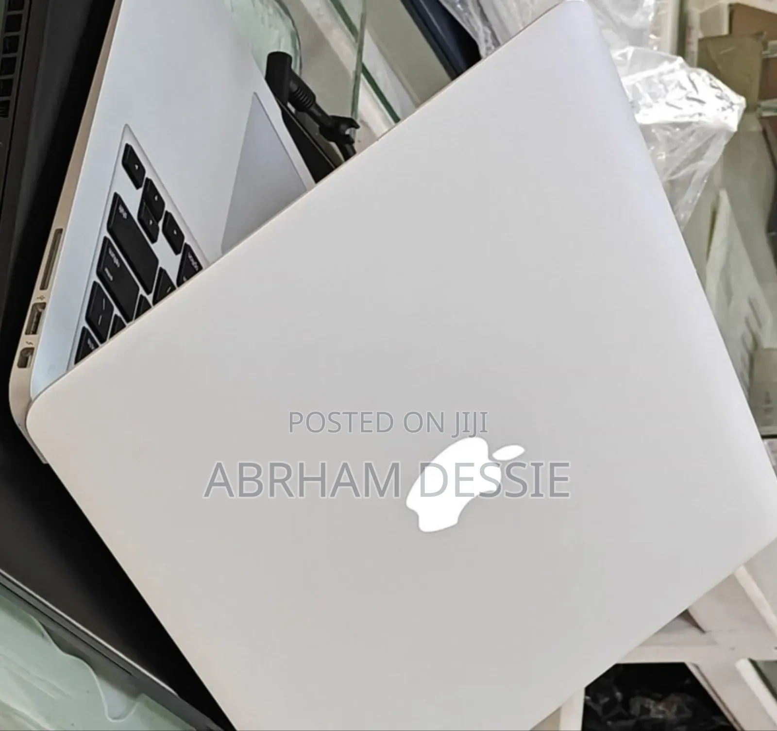 New Laptop Apple MacBook Air 2017 8GB Intel Core I5 SSD 256GB