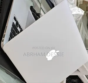 New Laptop Apple MacBook Air 2017 8GB Intel Core I5 SSD 256GB