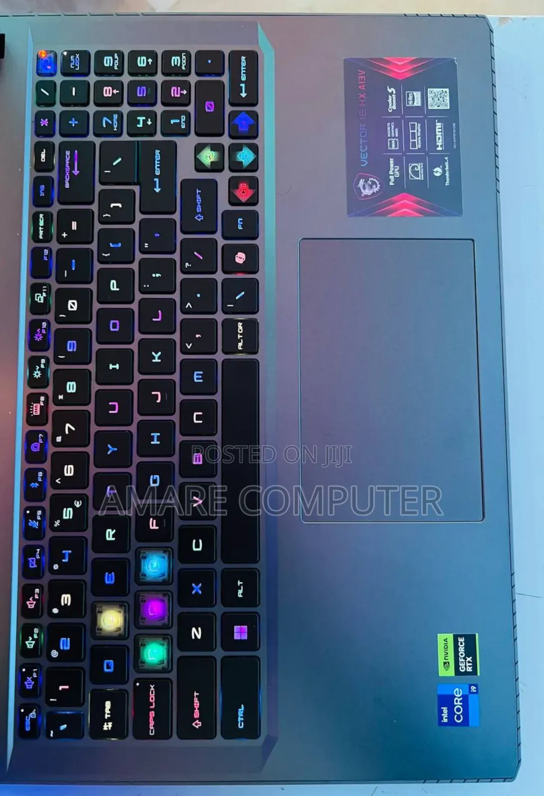 New Laptop MSI Vector 16 HX AI A2XWIG 16GB Intel Core I9 SSD 1T