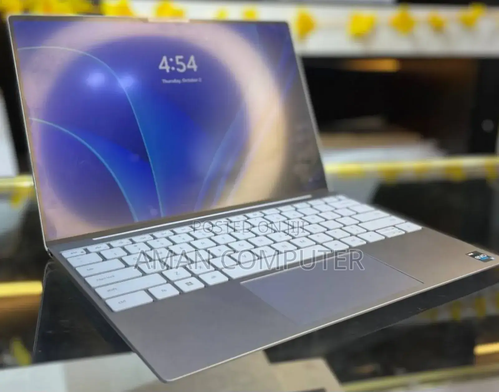New Laptop Dell XPS 13 9310 8GB Intel Core I5 SSD 512GB
