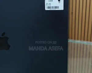 Photo - New Laptop Apple MacBook Air 2024 M3 13-Inch 16GB Apple M3 SSD 256GB