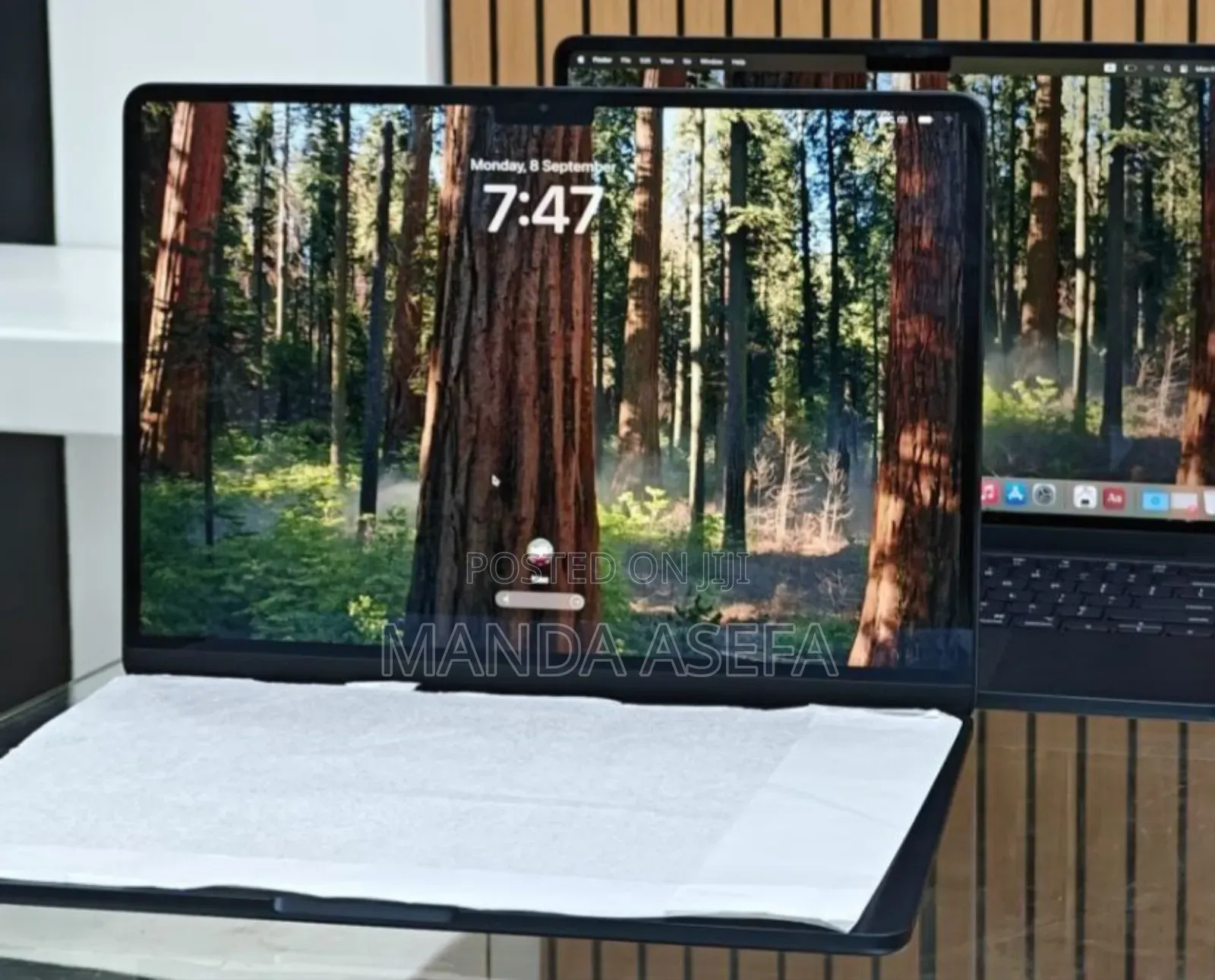 New Laptop Apple MacBook Air 2024 M3 13-Inch 16GB Apple M3 SSD 256GB