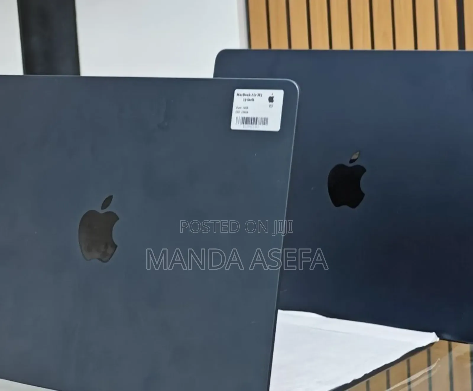 New Laptop Apple MacBook Air 2024 M3 13-Inch 16GB Apple M3 SSD 256GB