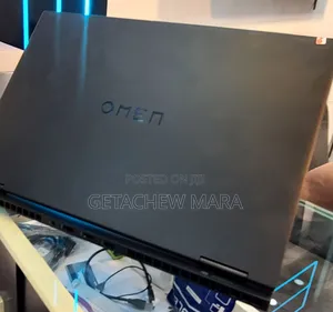 New Laptop HP Omen Pro 8GB Intel Core I9 SSD 1T