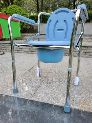 Photo - Shower Chair根፯bathroom Chair∞曲bathroom Setting/Commonly Used by Elder