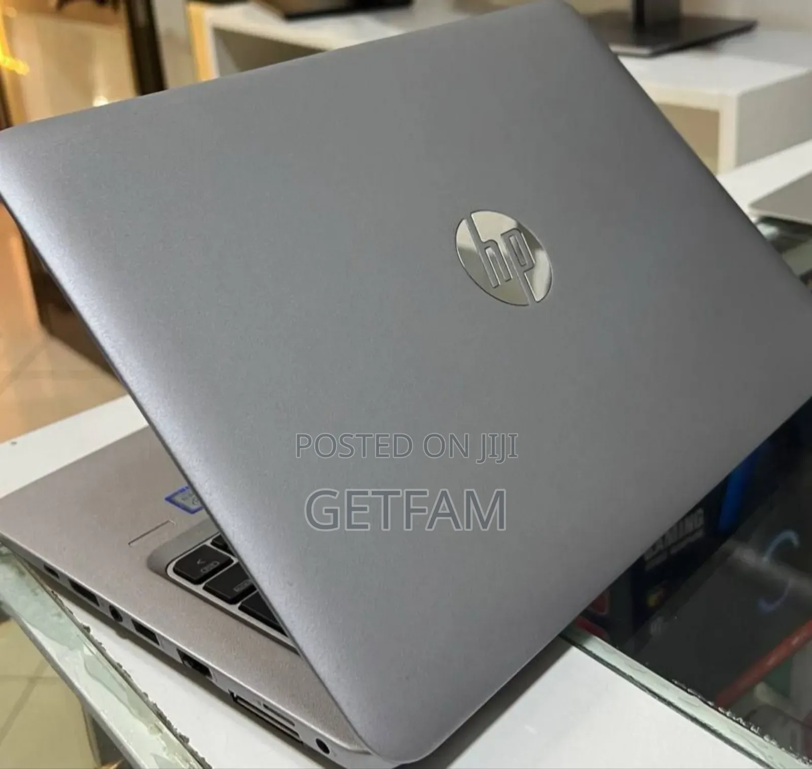 New Laptop HP EliteBook 820 G4 8GB Intel Core I5 SSD 512GB