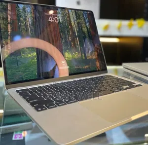 New Laptop Apple MacBook Air 2022 M2 8GB Apple M2 SSD 256GB