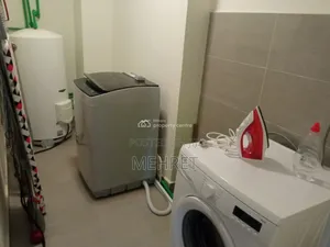 1bdrm Apartment in ጃምቦ, Arada for sale